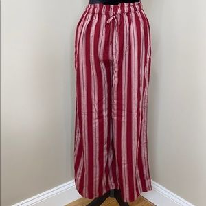 American Eagle HighRise PaperBag Pants SZ XS Short